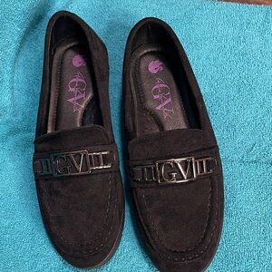 Gloria Vanderbilt Black Suede Loafers with Silver Accent